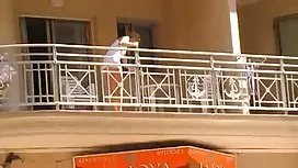 自製性拍攝與西班牙裔美國人的妻子