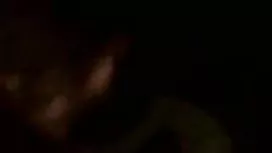 納塔利亞陷入色情幻想的世界，並教導性