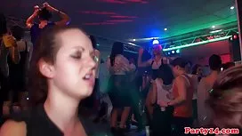 可愛的寶貝性舔刺