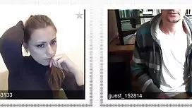 成熟的雇主性交金發女郎在復古的採訪
