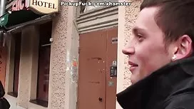 與美麗的紅狐狸的肛交