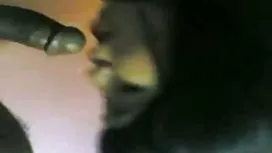 學生們喝醉了，舉辦了一場頑皮的聚會
